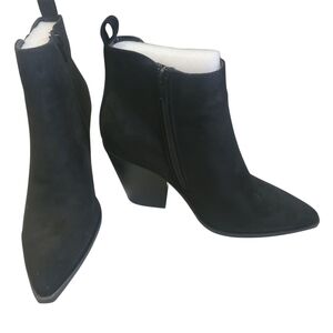 NWOT-Women's Black Ankle Boots, Size 9
